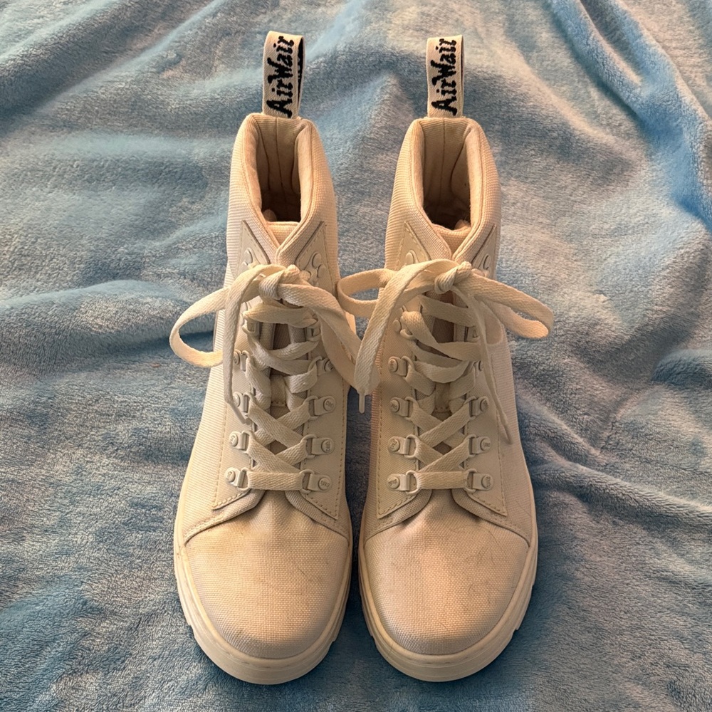 Airwalk Women's Cream High-Top Sneakers